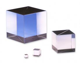 Excelitas提供了各种各样的极化光学元件，滤波器和波动板