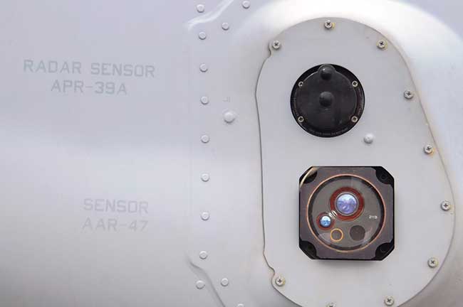 Sensing_Missile