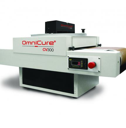 OmniCure CV300小批量生产输送机